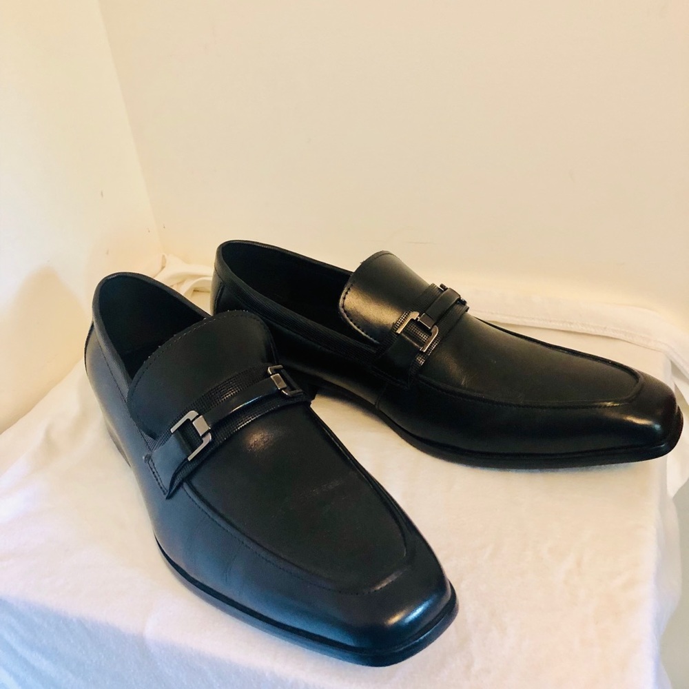 Kenneth Cole Reaction dress shoes